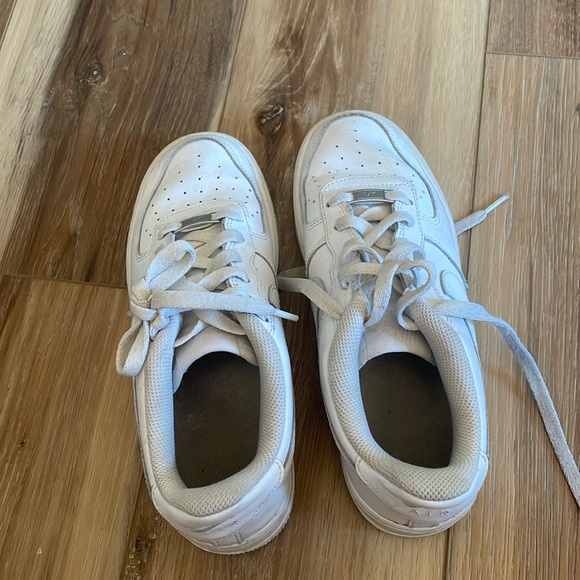 Nike Air Force 1s - Picture 1 of 2